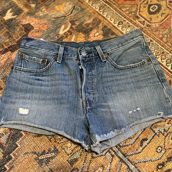 Levi's Pants - Levis’s 501 Denim Shorts in darker wash (size 27)
